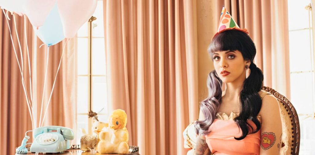 How old is Melanie Martinez?